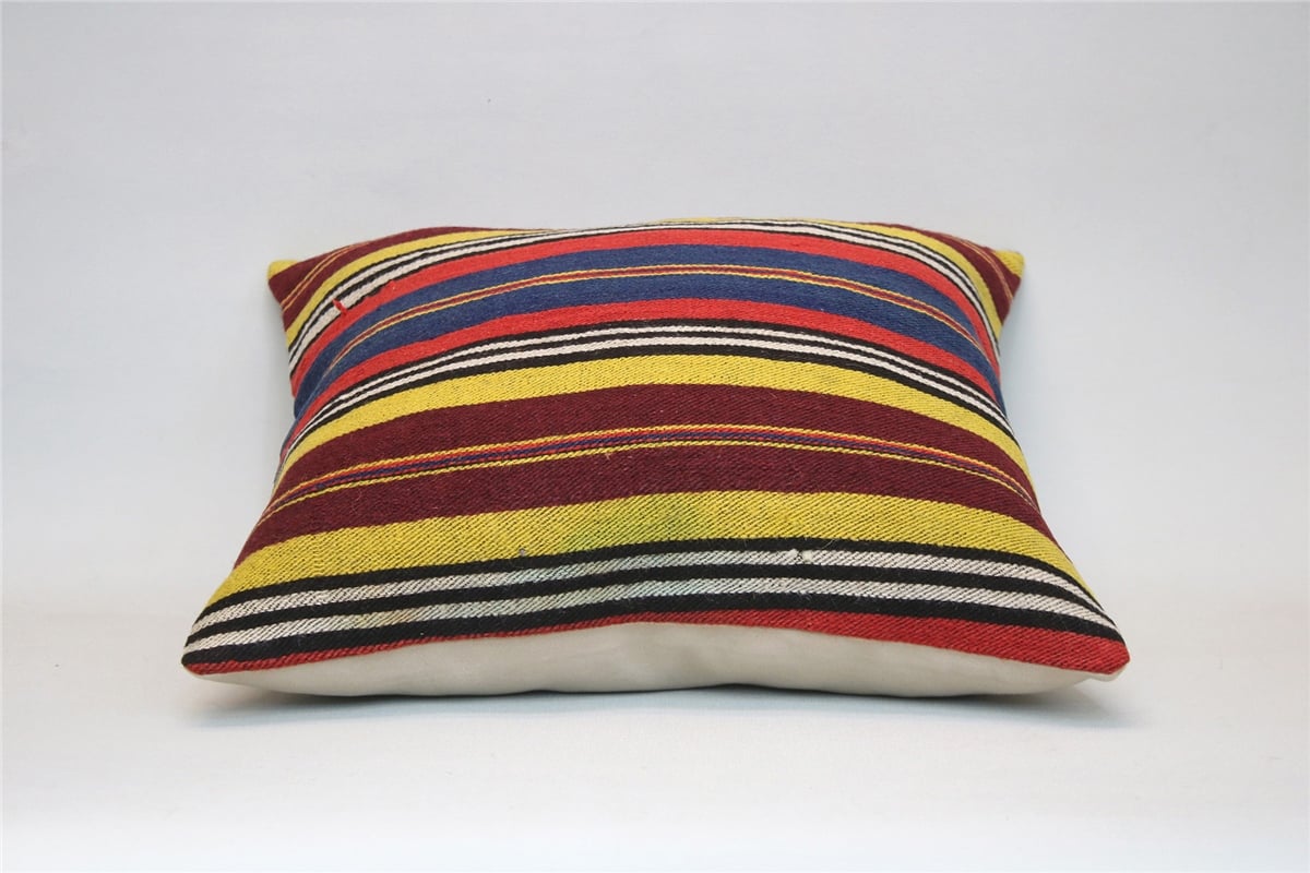 16x16 feet (40x40 cm) Kilim Pillow
