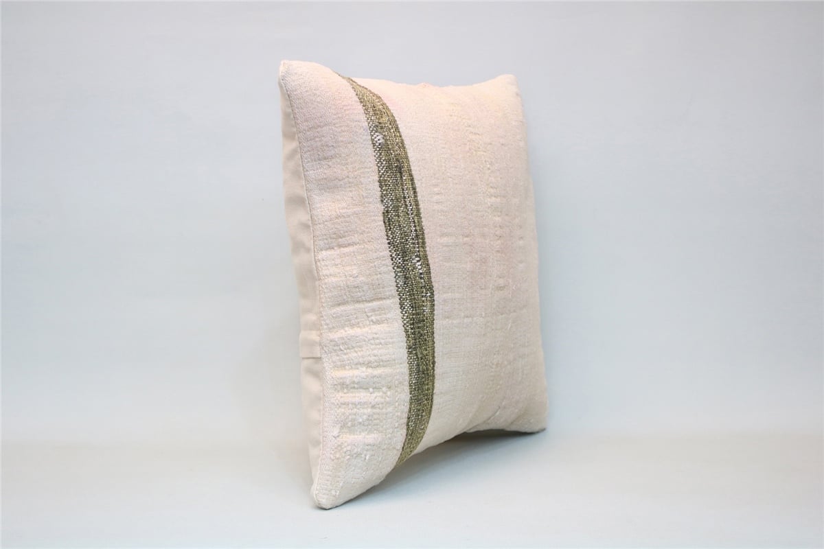 16x16 feet (40x40 cm) Kilim Pillow