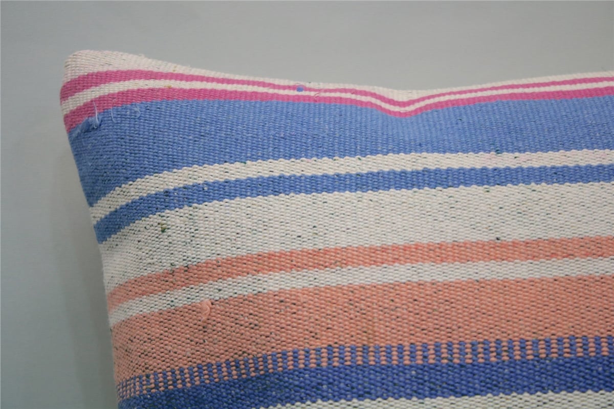 16x16 feet (40x40 cm) Kilim Pillow