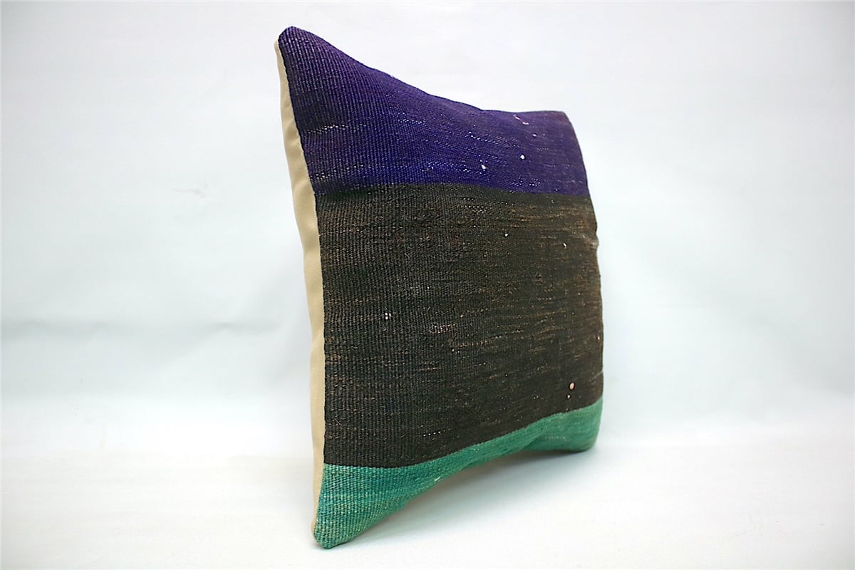 16x16 feet (40x40 cm) Kilim Pillow