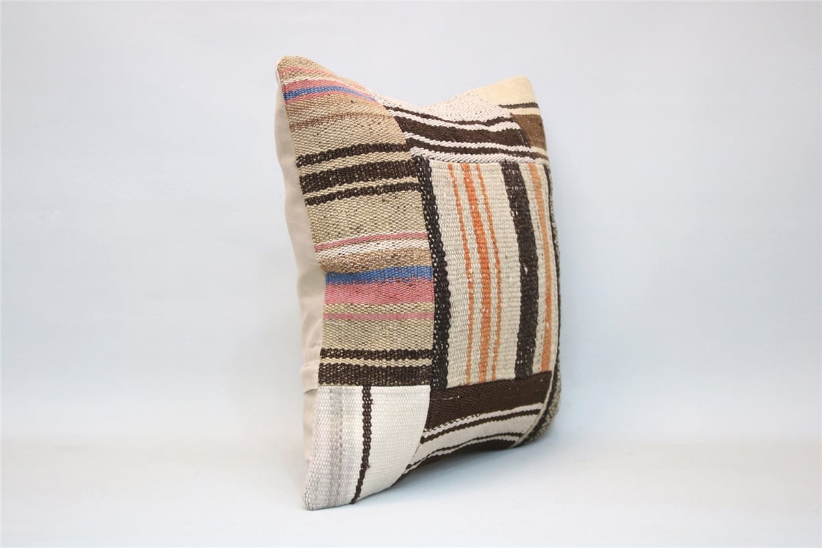16x16 feet (40x40 cm) Kilim Pillow