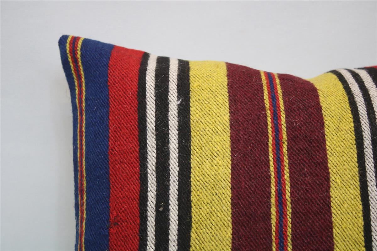 16x16 feet (40x40 cm) Kilim Pillow