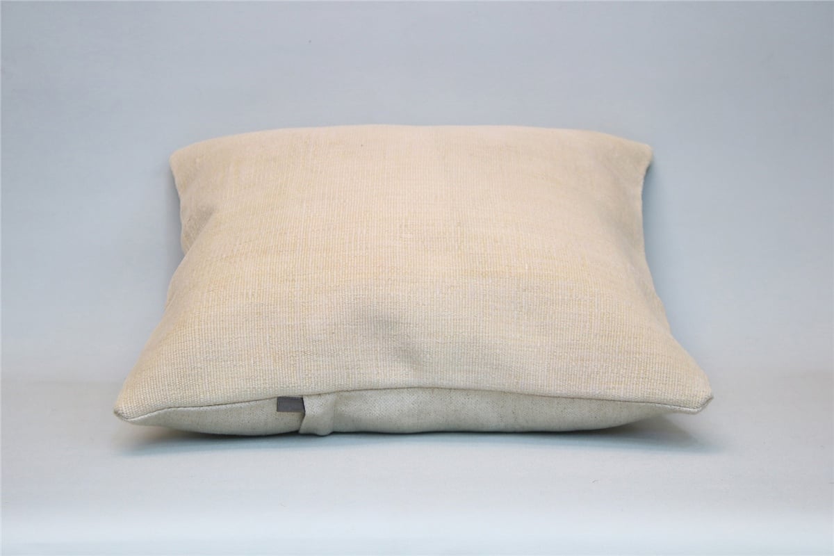 16x16 feet (40x40 cm) Kilim Pillow