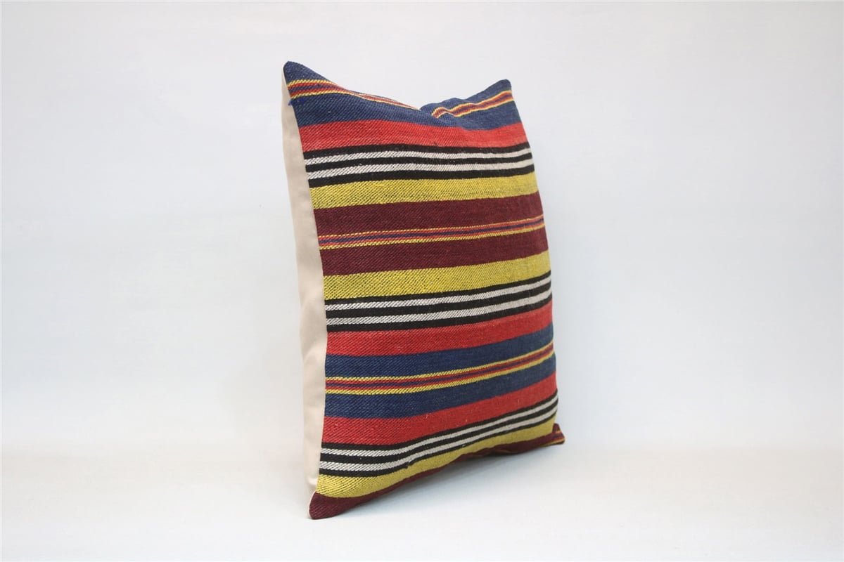 16x16 feet (40x40 cm) Kilim Pillow