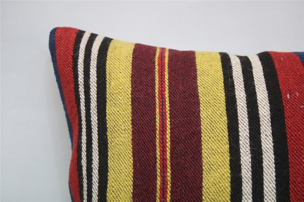 16x16 feet (40x40 cm) Kilim Pillow