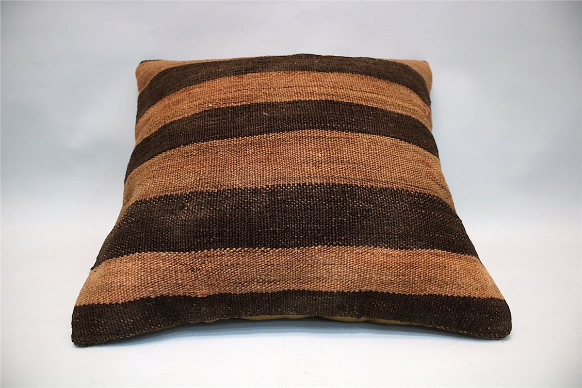 16x16 feet (40x40 cm) Kilim Pillow