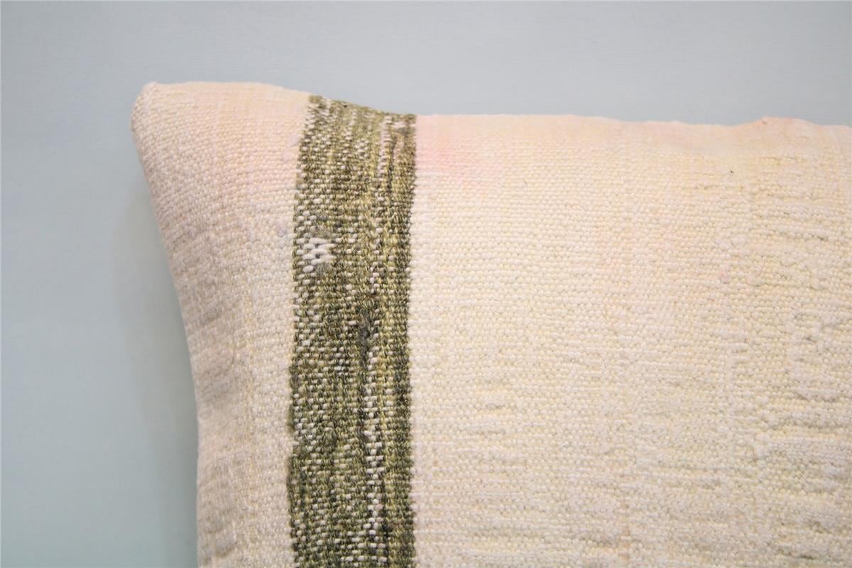 16x16 feet (40x40 cm) Kilim Pillow