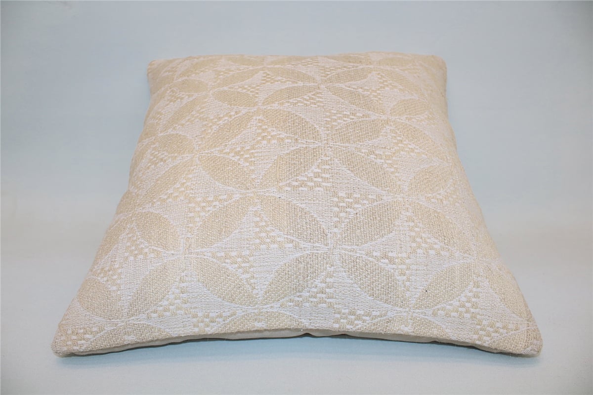 16x16 feet (40x40 cm) Kilim Pillow