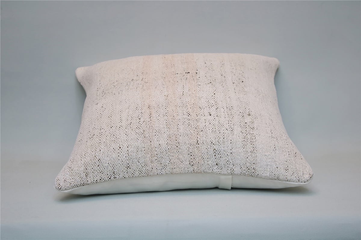 16x16 feet (40x40 cm) Kilim Pillow