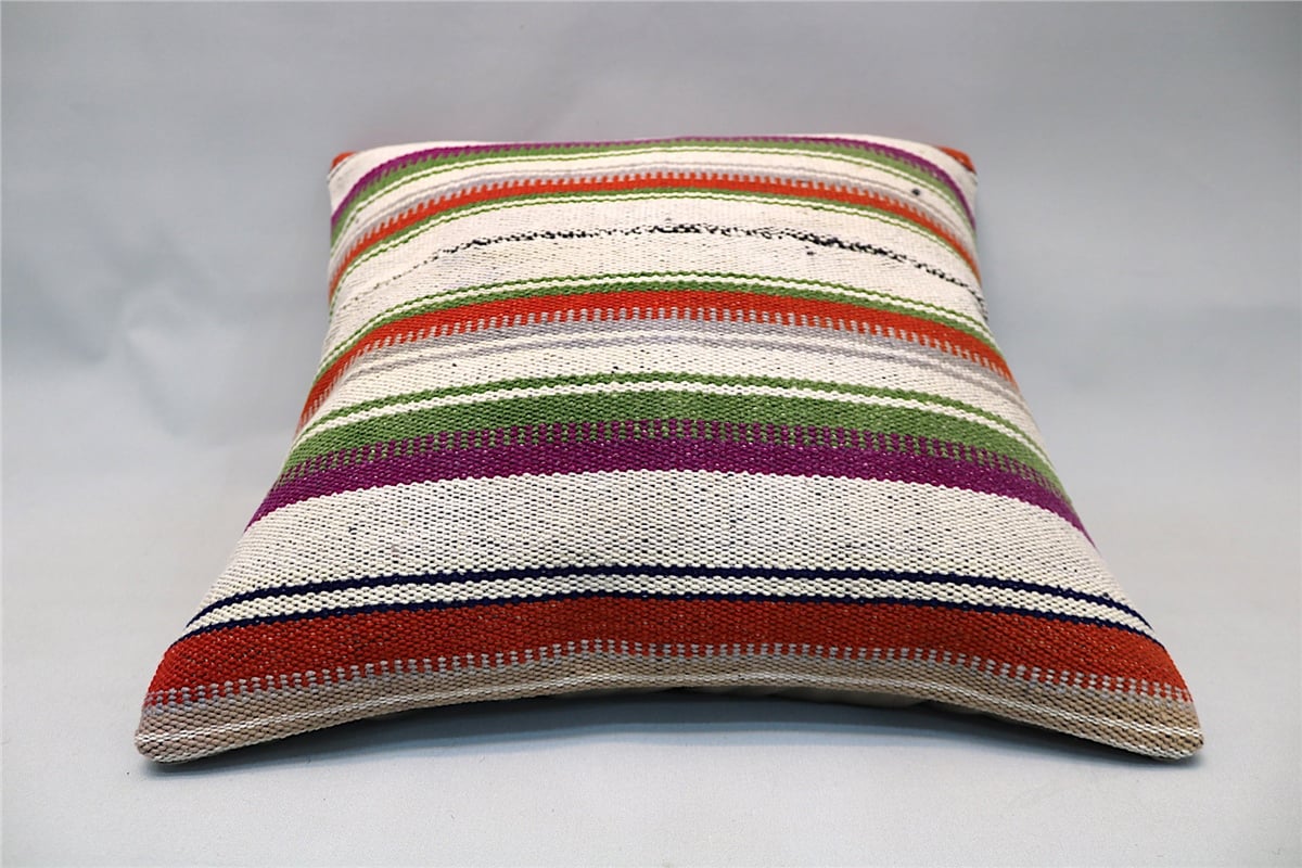 16x16 feet (40x40 cm) Kilim Pillow