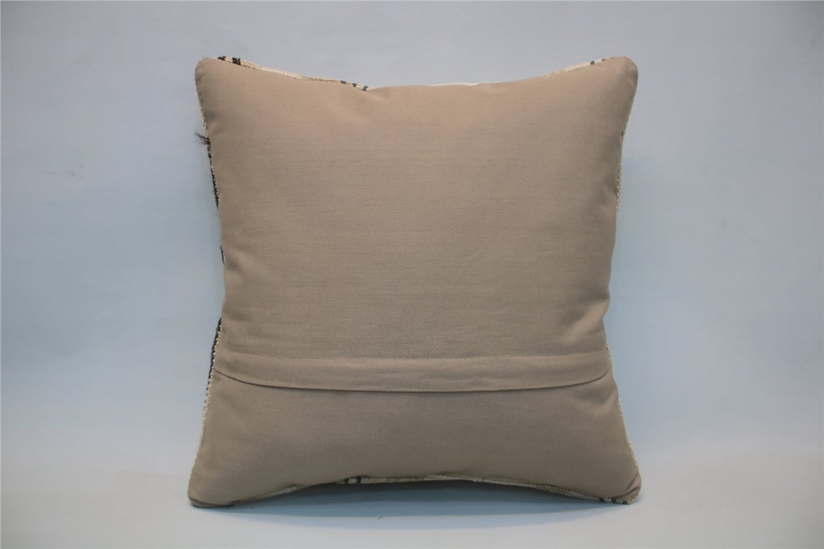16x16 feet (40x40 cm) Kilim Pillow