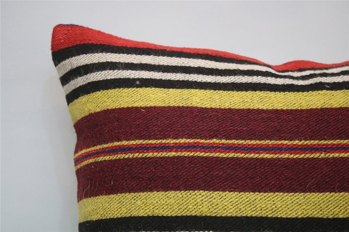 16x16 feet (40x40 cm) Kilim Pillow