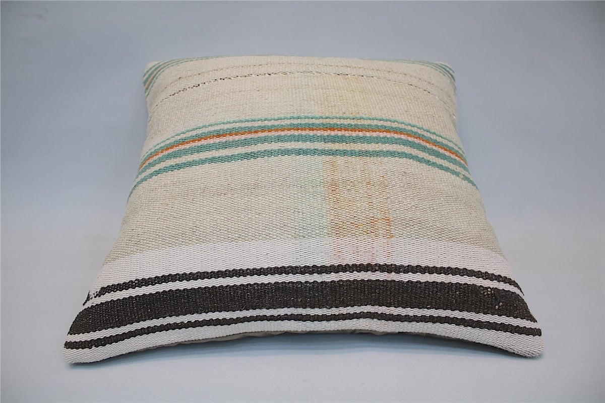 16x16 feet (40x40 cm) Kilim Pillow