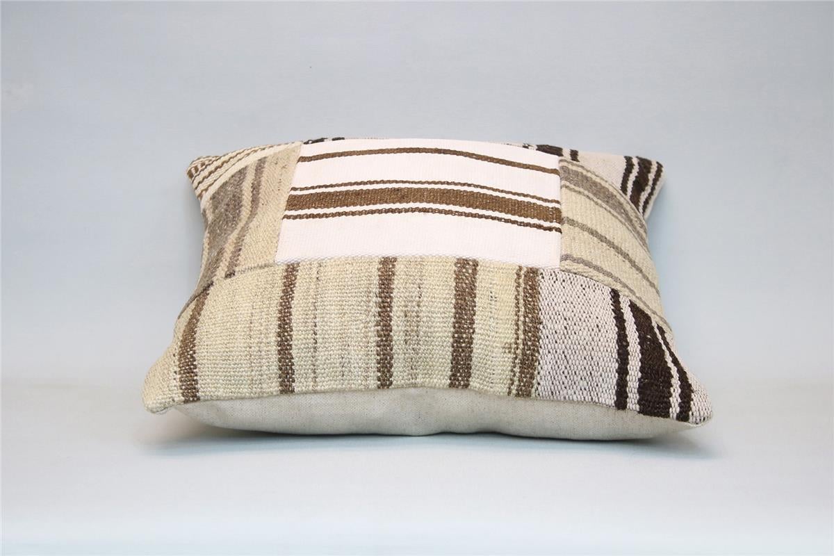 16x16 feet (40x40 cm) Kilim Pillow