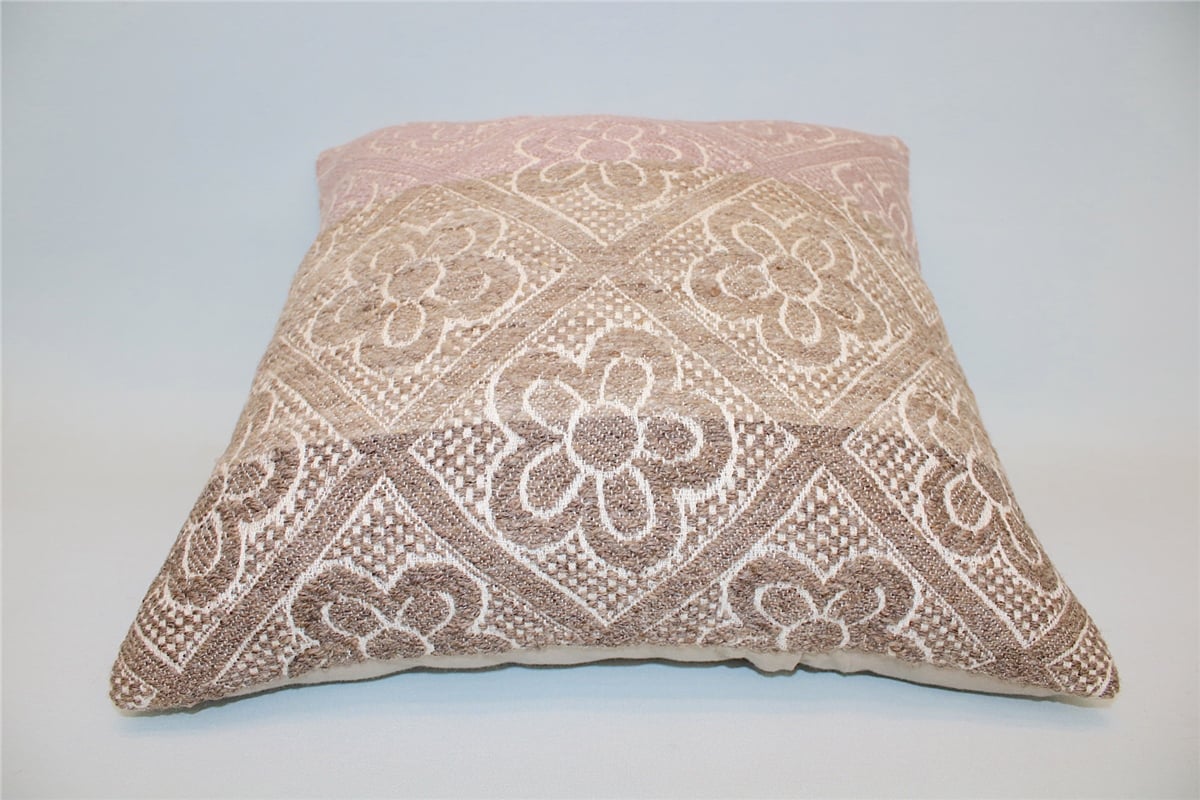 16x16 feet (40x40 cm) Kilim Pillow