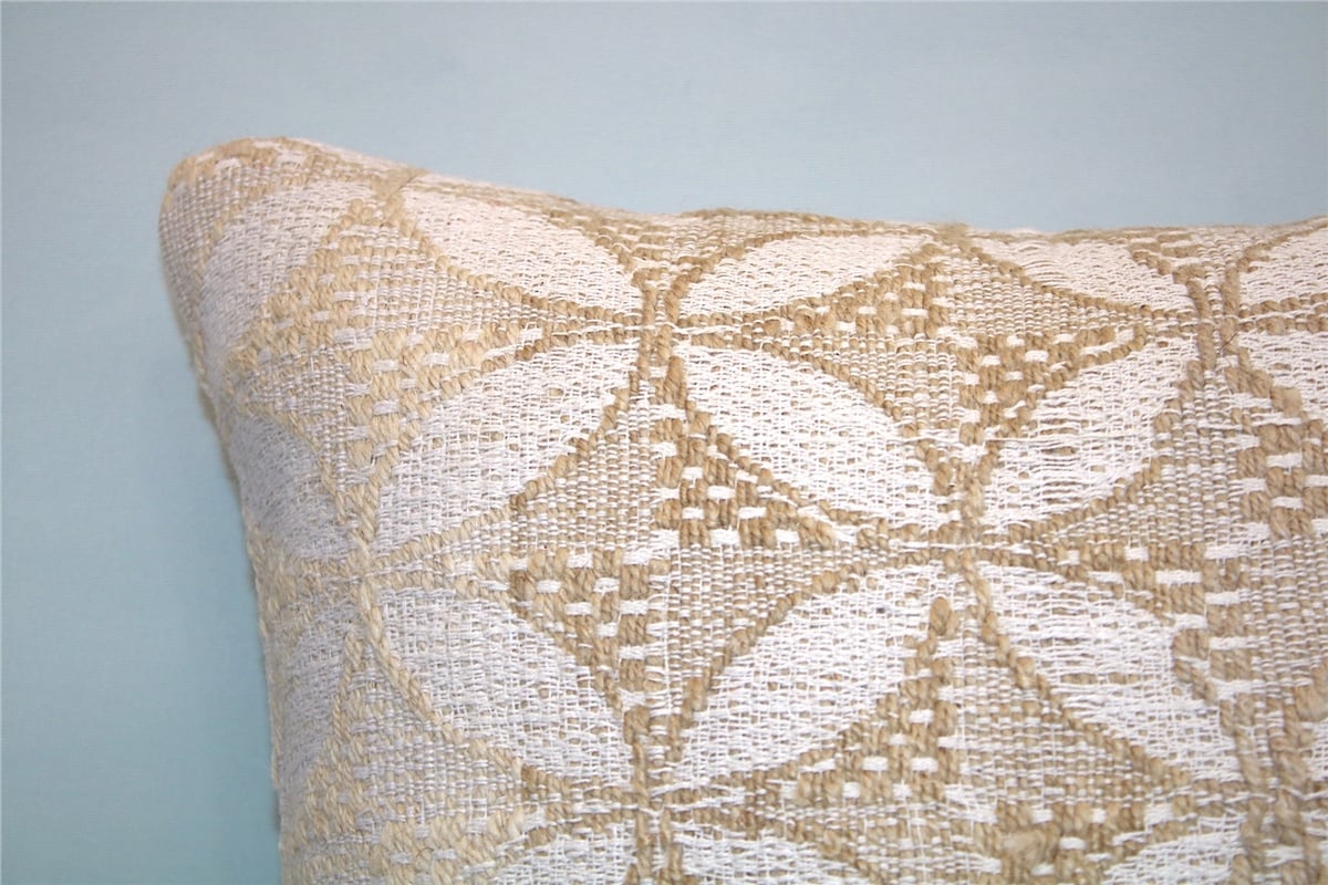 16x16 feet (40x40 cm) Kilim Pillow