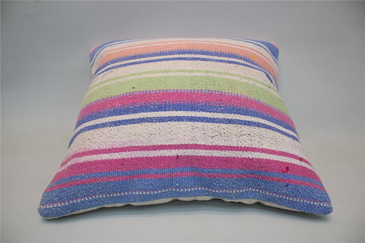 16x16 feet (40x40 cm) Kilim Pillow