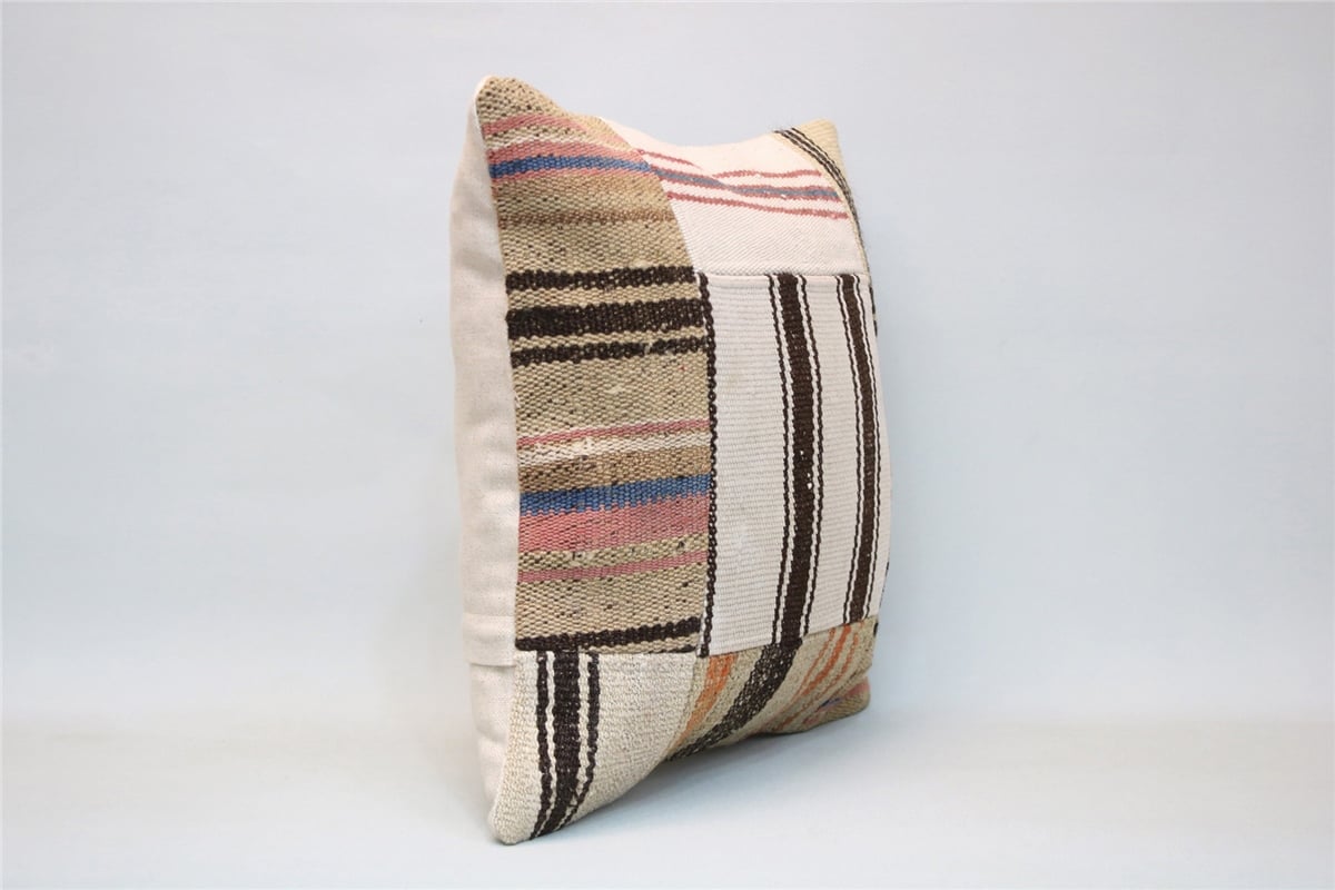 16x16 feet (40x40 cm) Kilim Pillow