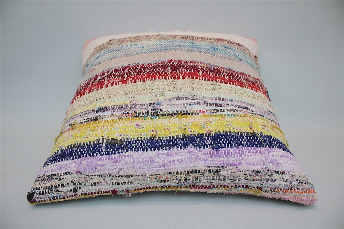 16x16 feet (40x40 cm) Kilim Pillow