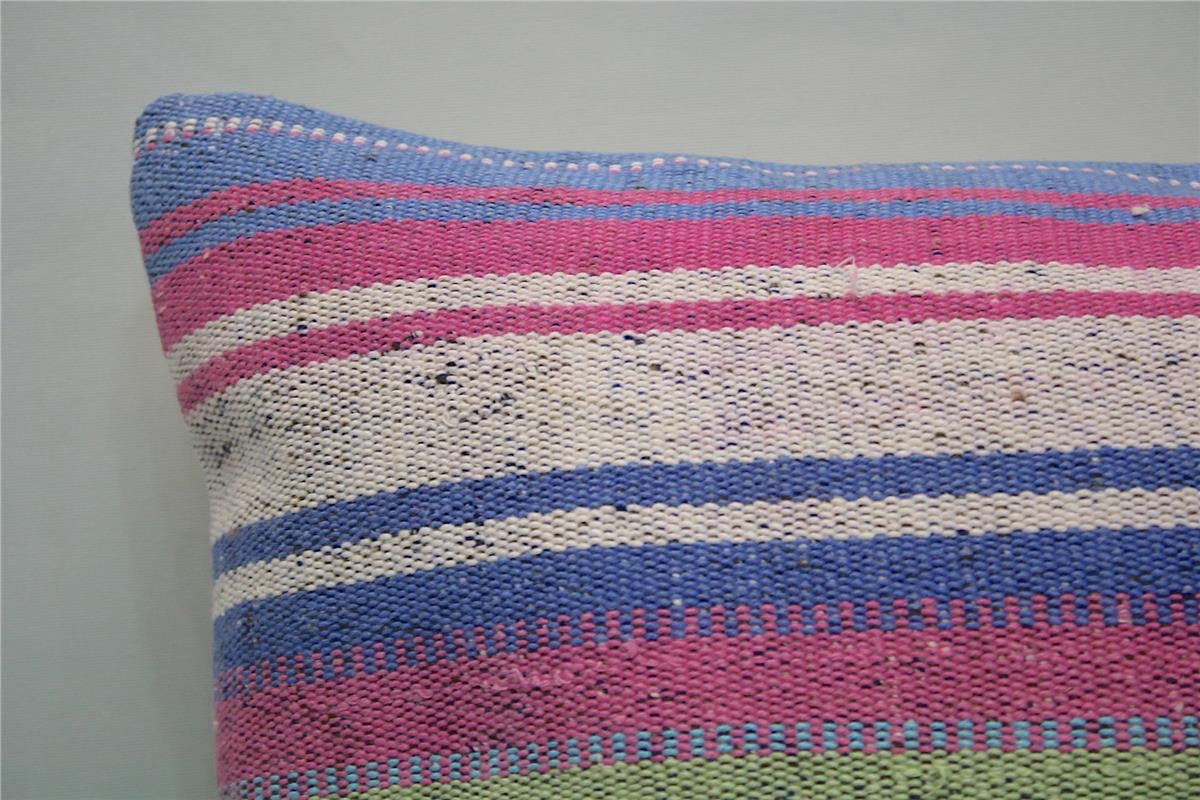 16x16 feet (40x40 cm) Kilim Pillow