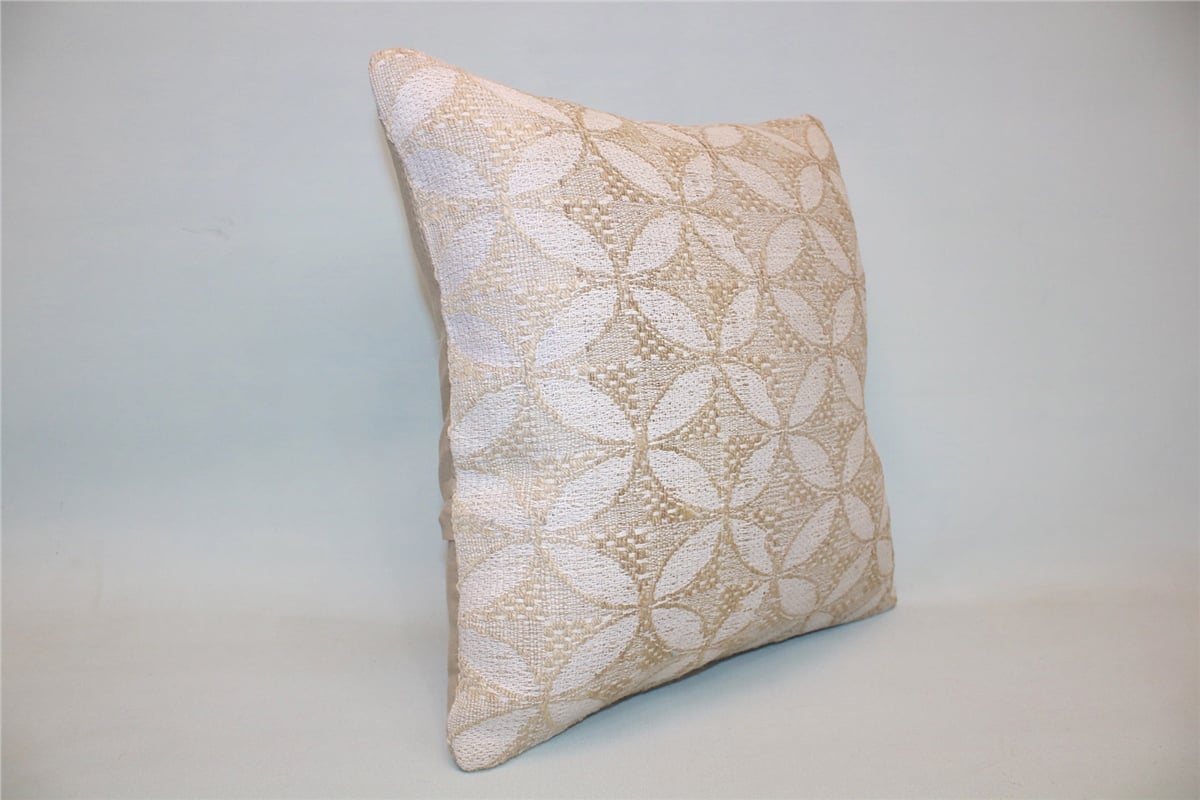 16x16 feet (40x40 cm) Kilim Pillow