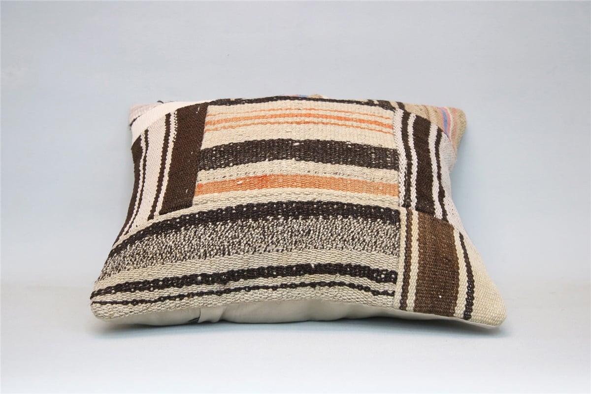 16x16 feet (40x40 cm) Kilim Pillow
