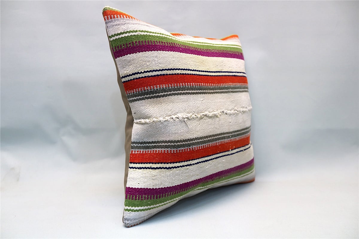16x16 feet (40x40 cm) Kilim Pillow