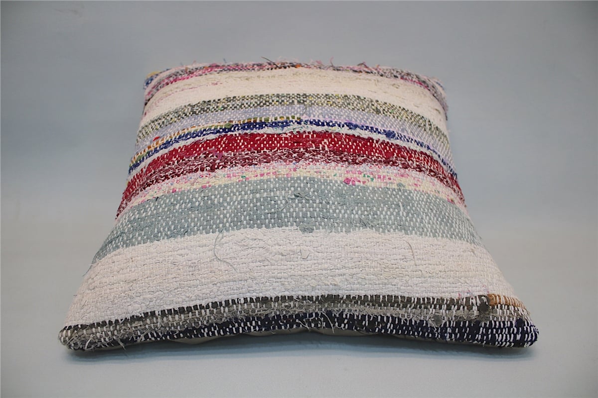 16x16 feet (40x40 cm) Kilim Pillow