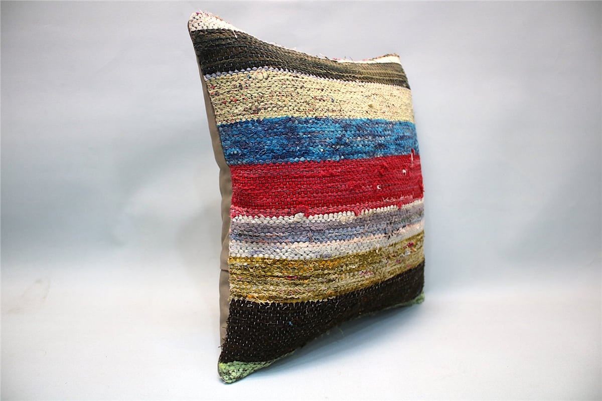 16x16 feet (40x40 cm) Kilim Pillow