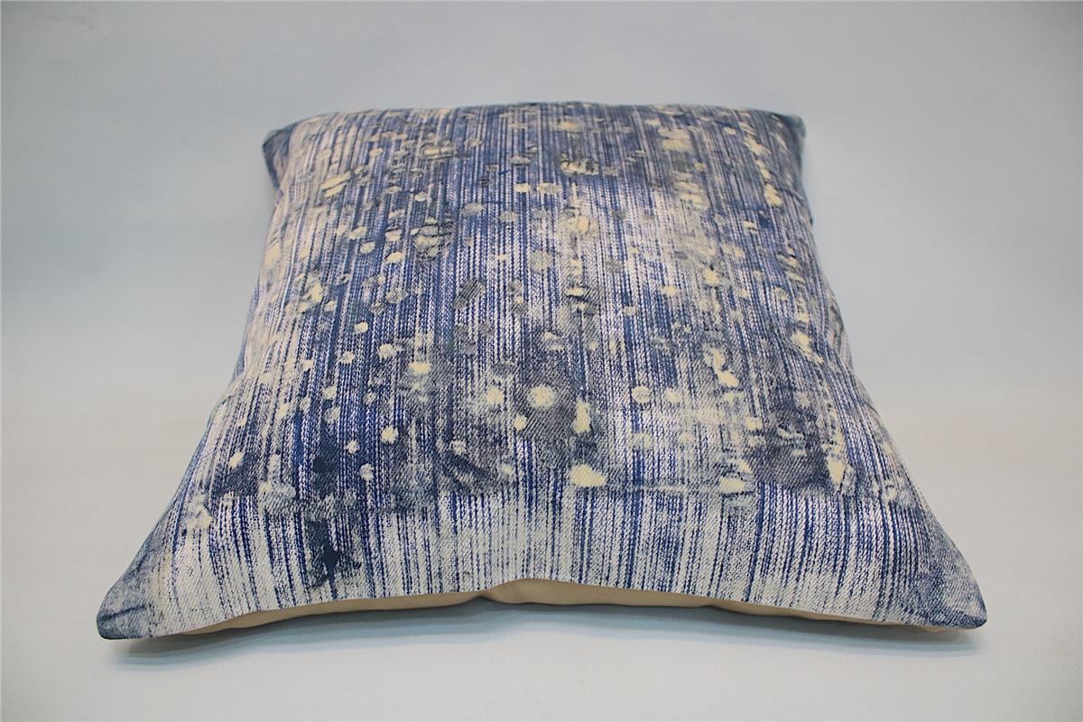 16x16 feet (40x40 cm) Kilim Pillow