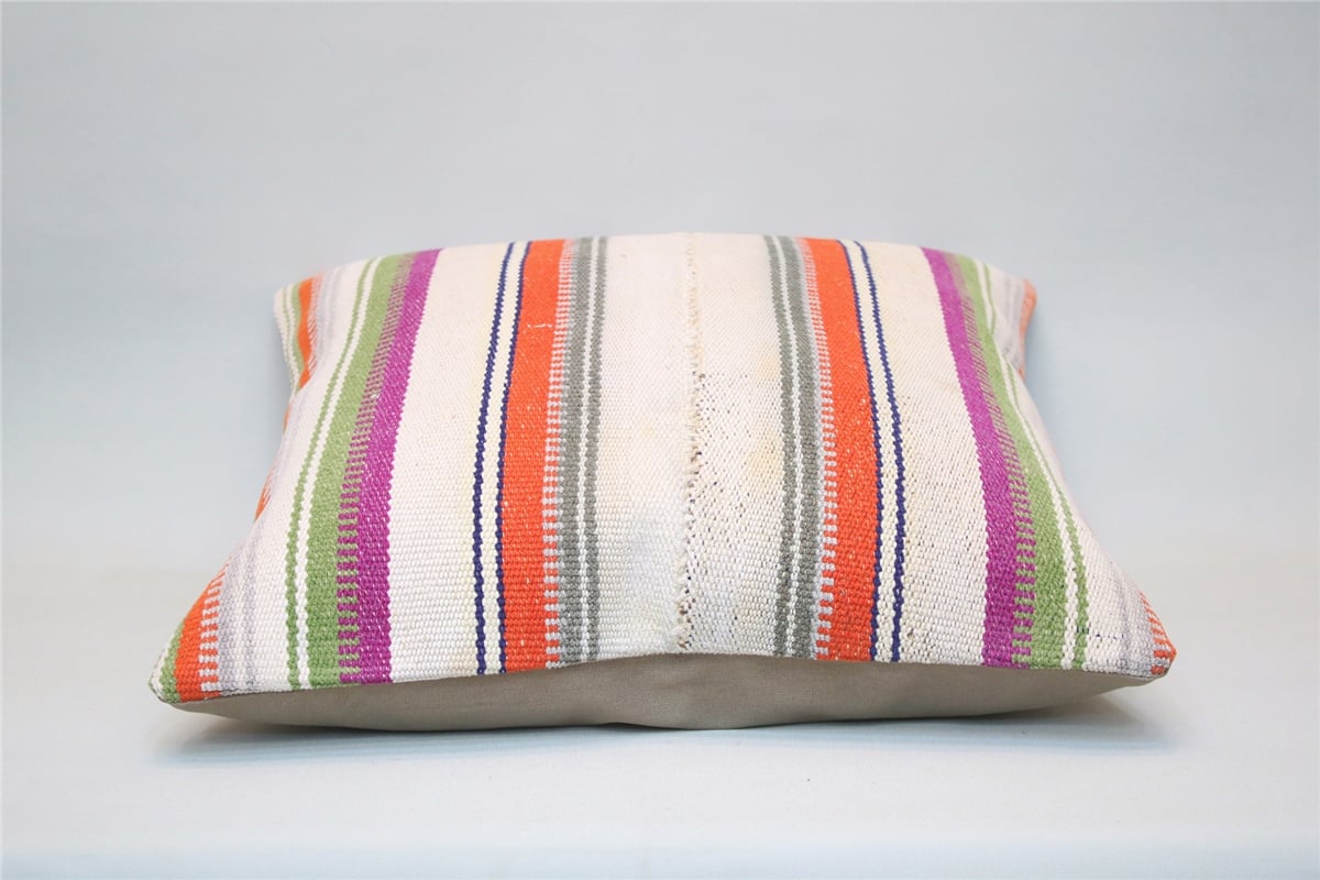 16x16 feet (40x40 cm) Kilim Pillow
