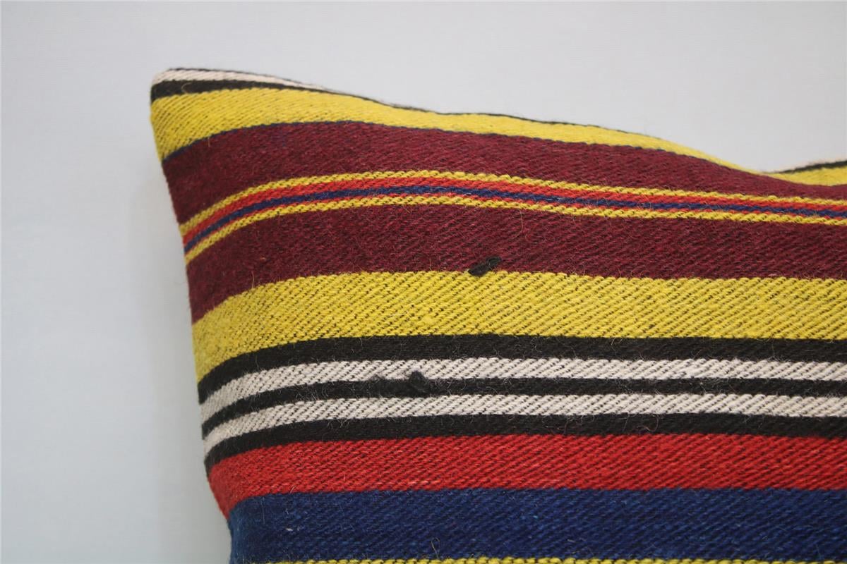 16x16 feet (40x40 cm) Kilim Pillow