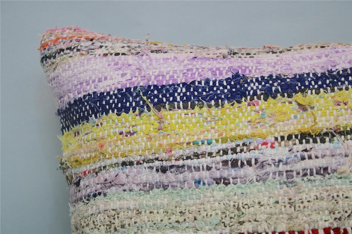 16x16 feet (40x40 cm) Kilim Pillow