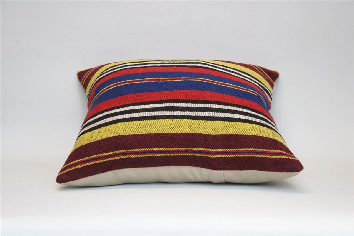 16x16 feet (40x40 cm) Kilim Pillow