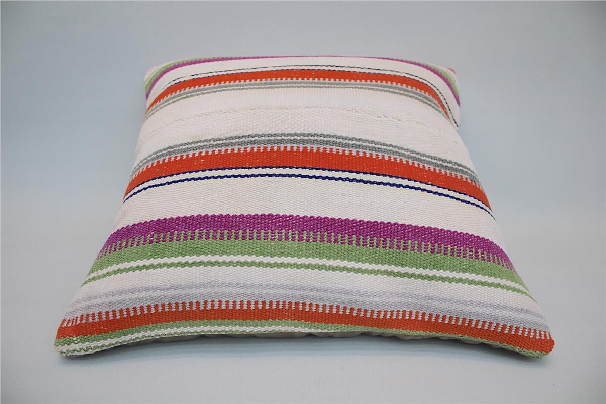 16x16 feet (40x40 cm) Kilim Pillow