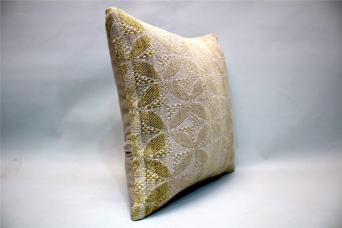 16x16 feet (40x40 cm) Kilim Pillow