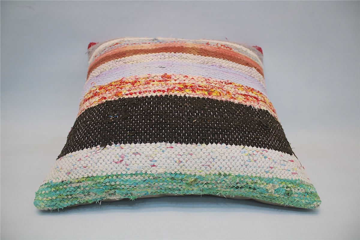 16x16 feet (40x40 cm) Kilim Pillow