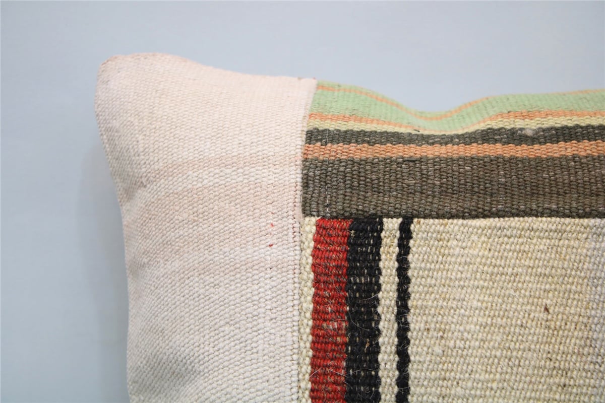 16x16 feet (40x40 cm) Kilim Pillow