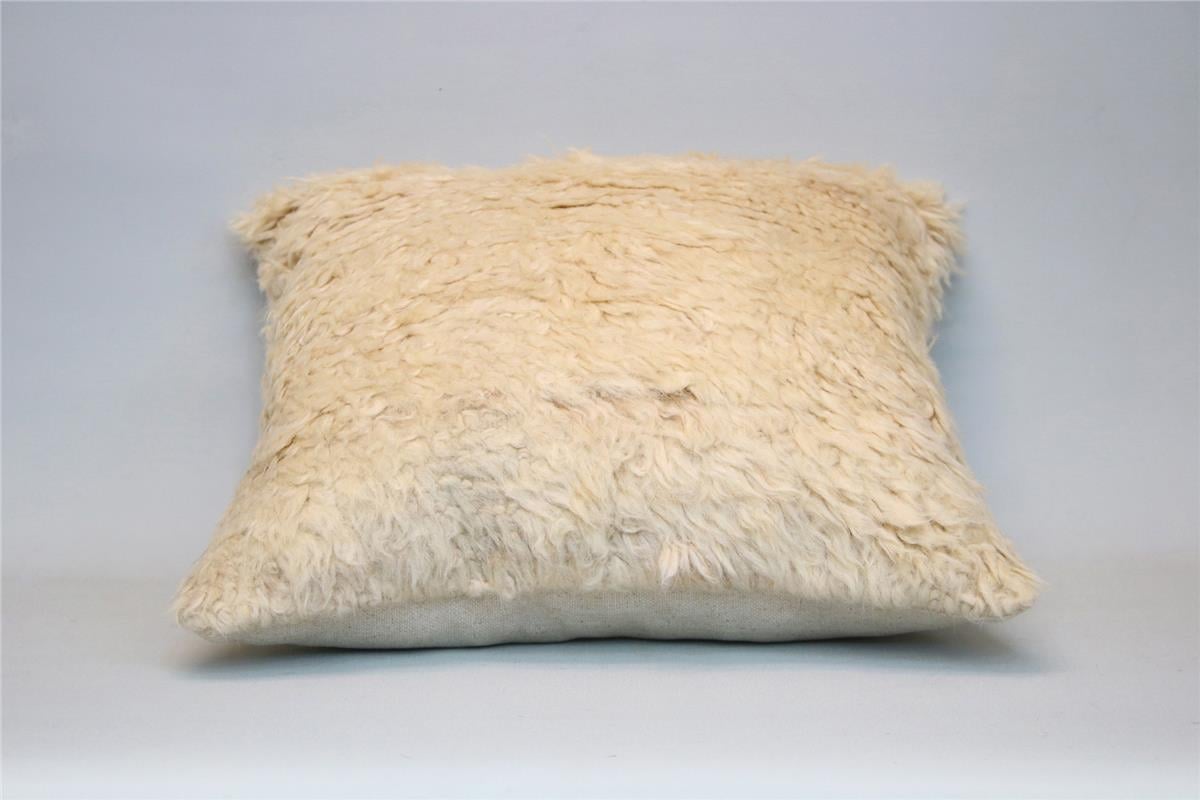 16x16 feet (40x40 cm) Kilim Pillow