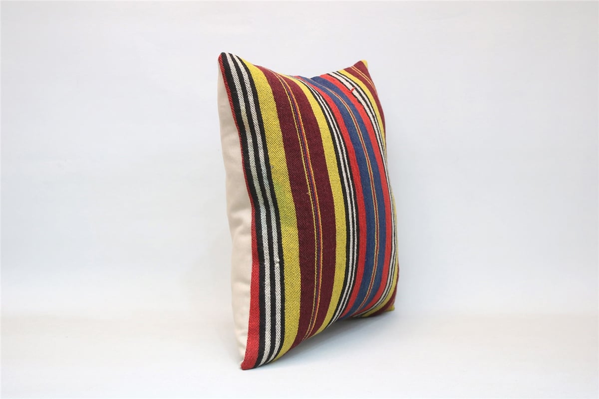 16x16 feet (40x40 cm) Kilim Pillow