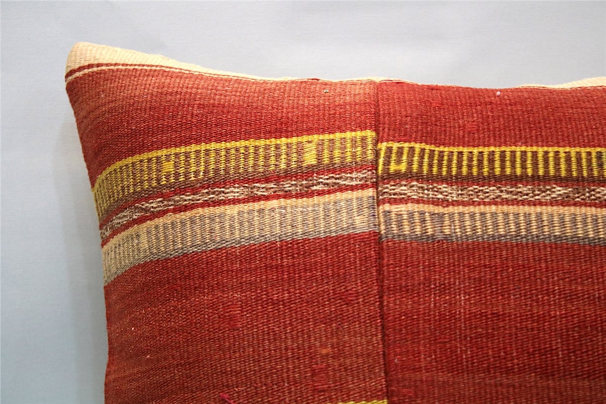 16x16 feet (40x40 cm) Kilim Pillow
