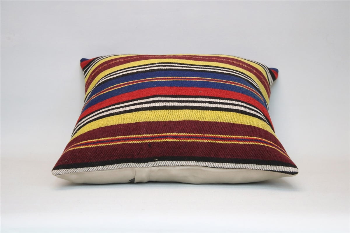 16x16 feet (40x40 cm) Kilim Pillow