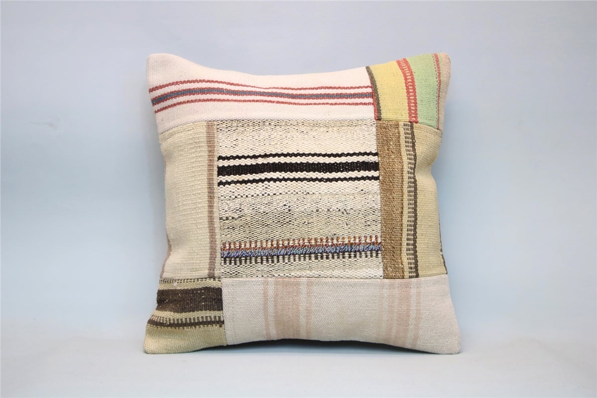 16x16 feet (40x40 cm) Kilim Pillow