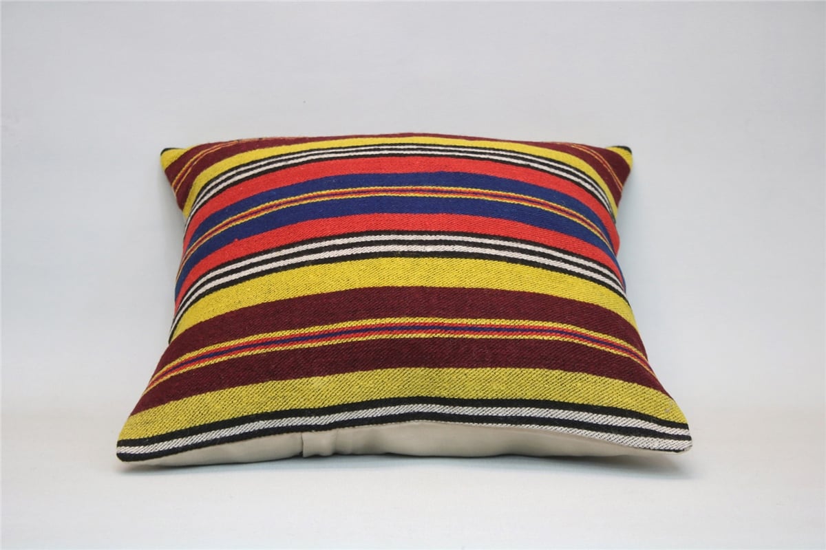 16x16 feet (40x40 cm) Kilim Pillow
