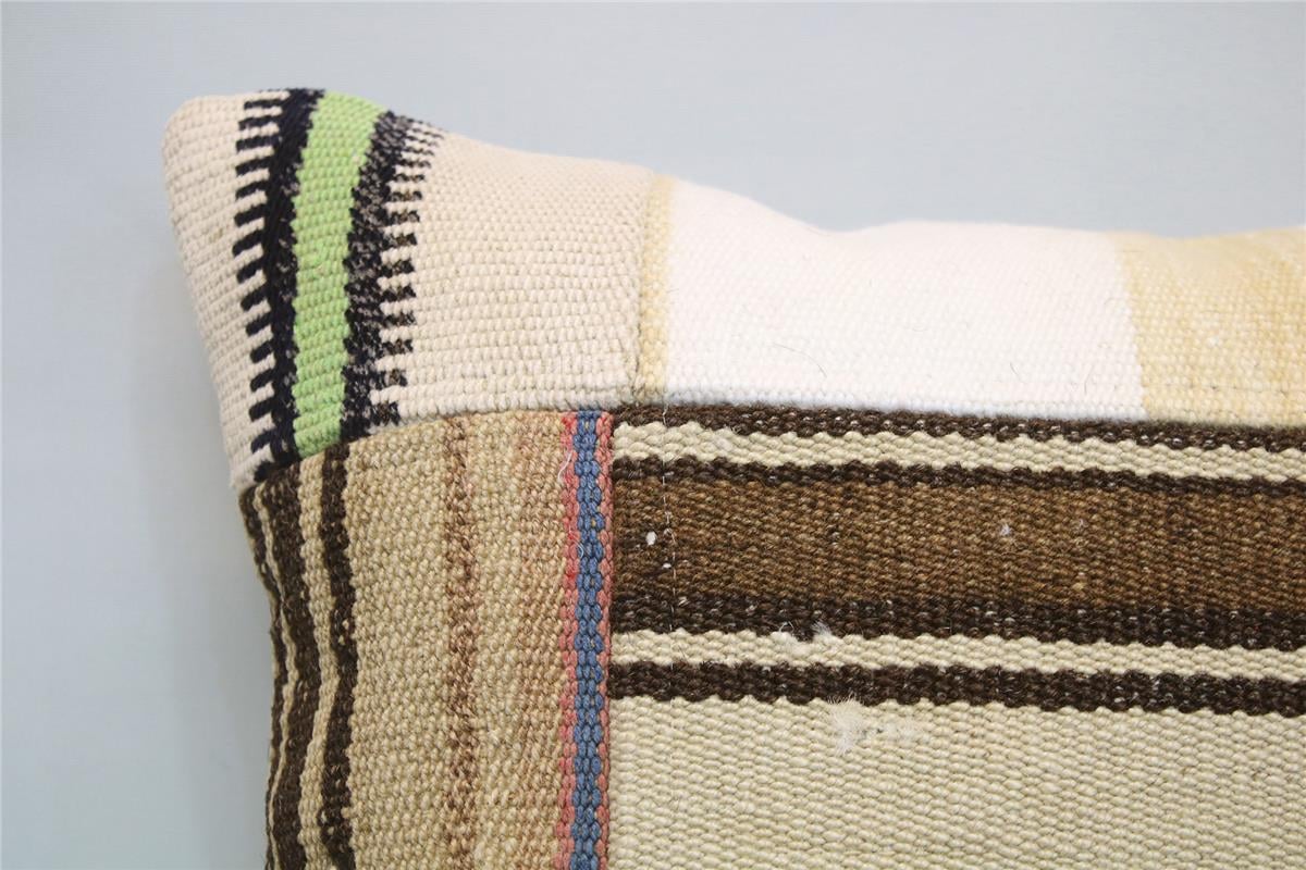 16x16 feet (40x40 cm) Kilim Pillow