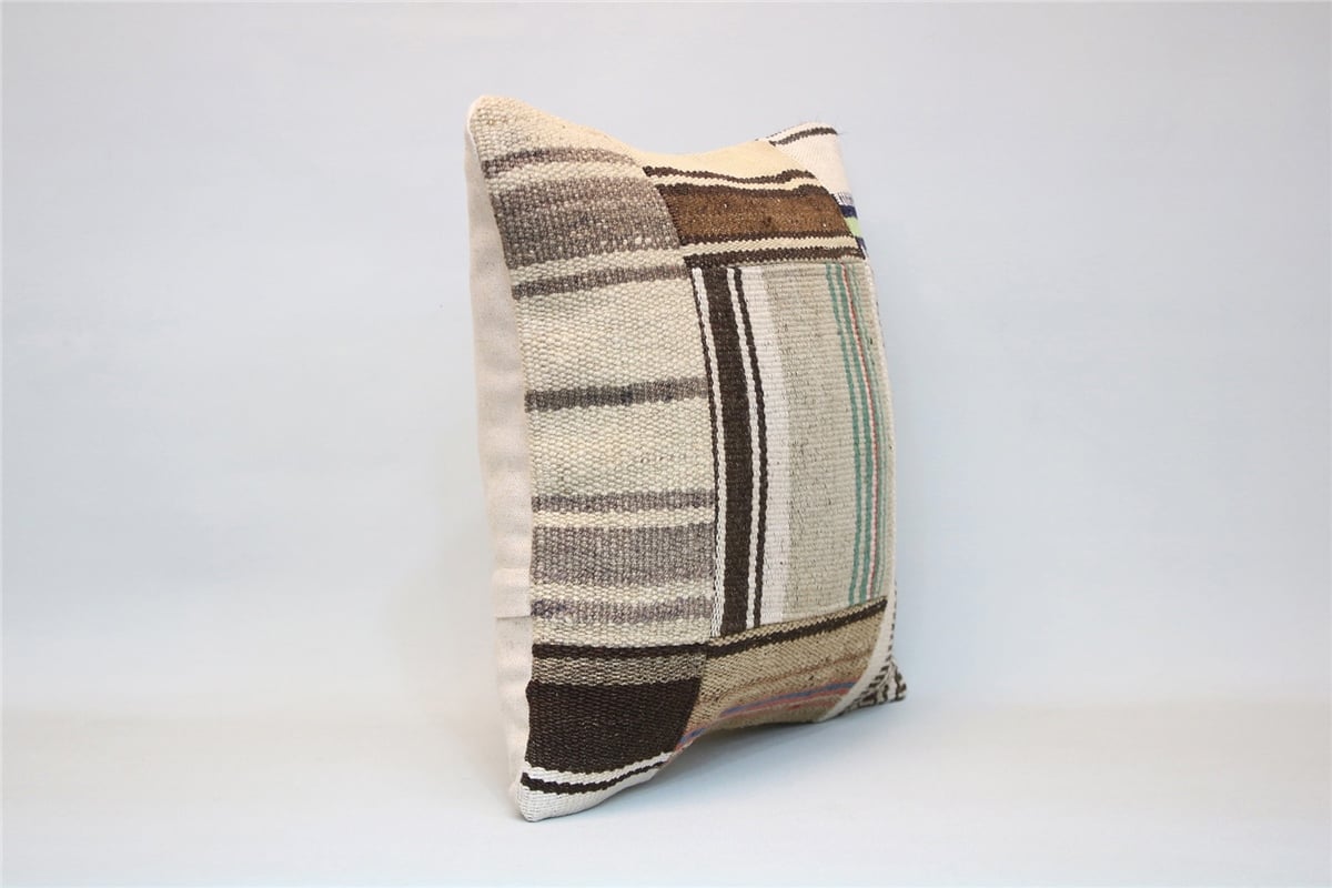 16x16 feet (40x40 cm) Kilim Pillow