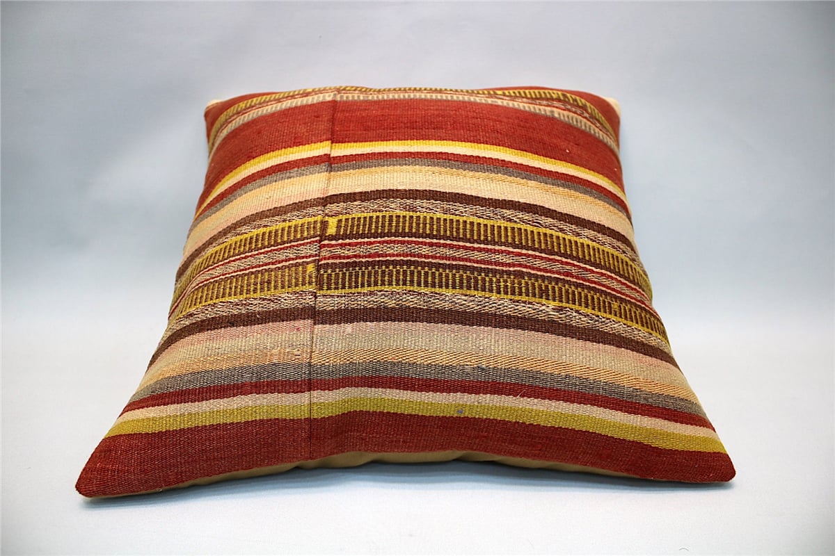 16x16 feet (40x40 cm) Kilim Pillow