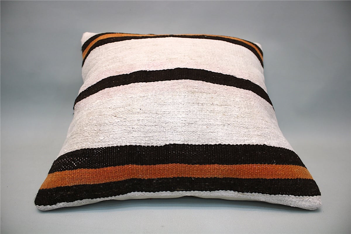 16x16 feet (40x40 cm) Kilim Pillow
