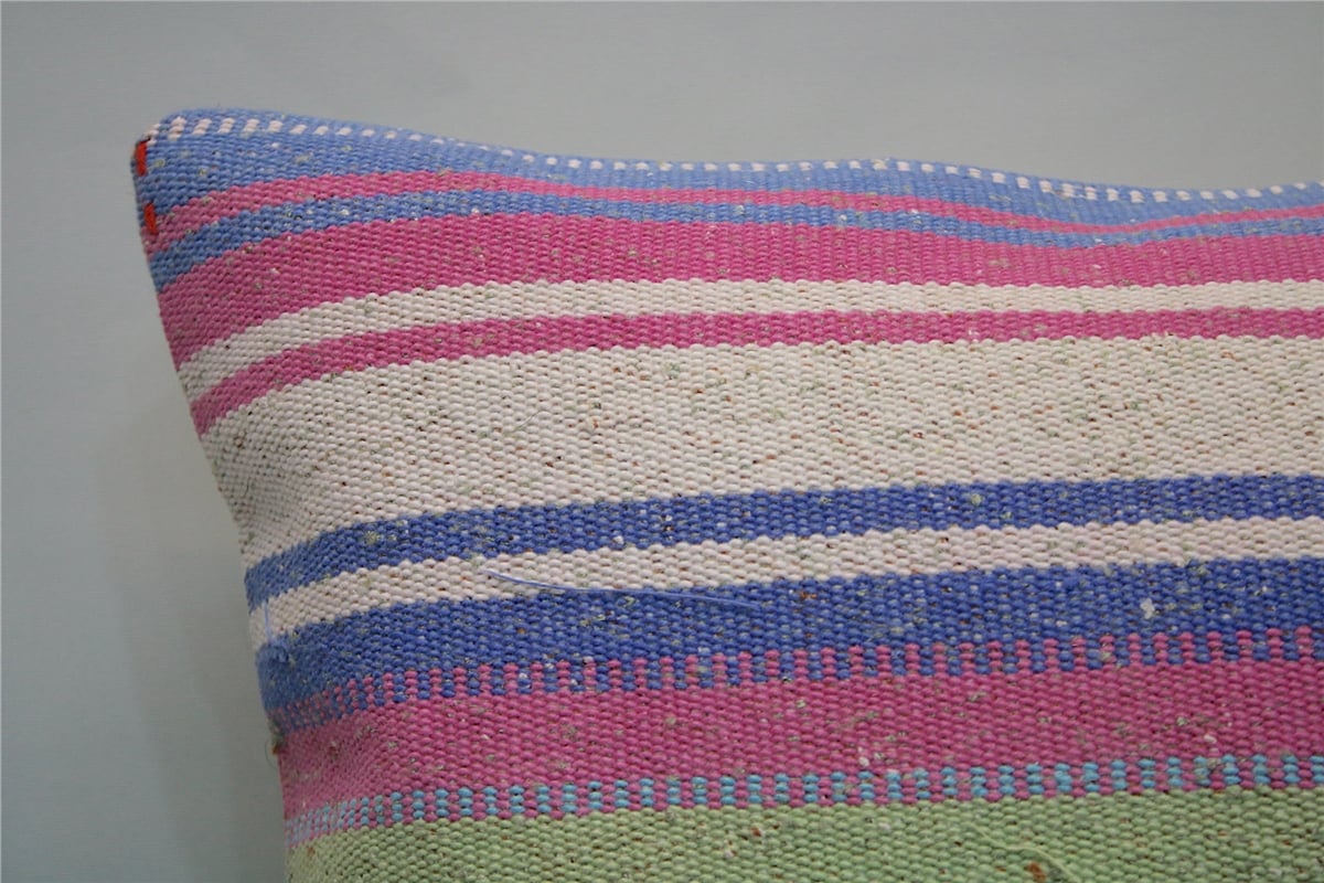 16x16 feet (40x40 cm) Kilim Pillow