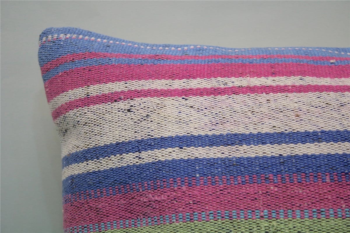 16x16 feet (40x40 cm) Kilim Pillow